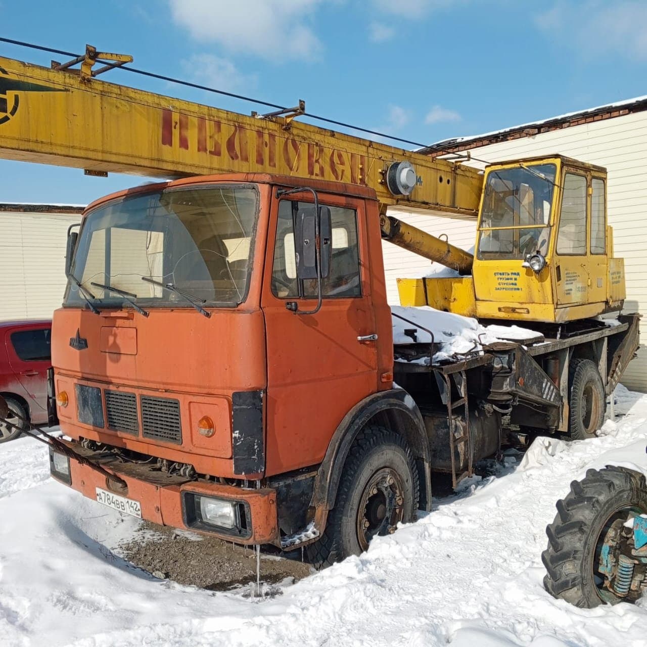 Автокран - оценка рыночной стоимости спецтехники для реализации, НЭА