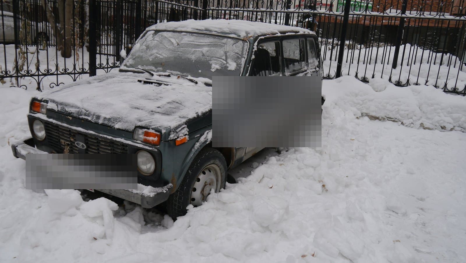 Списанный служебный автомобиль на территории — оценка ТС для списания, отчёт НЭА