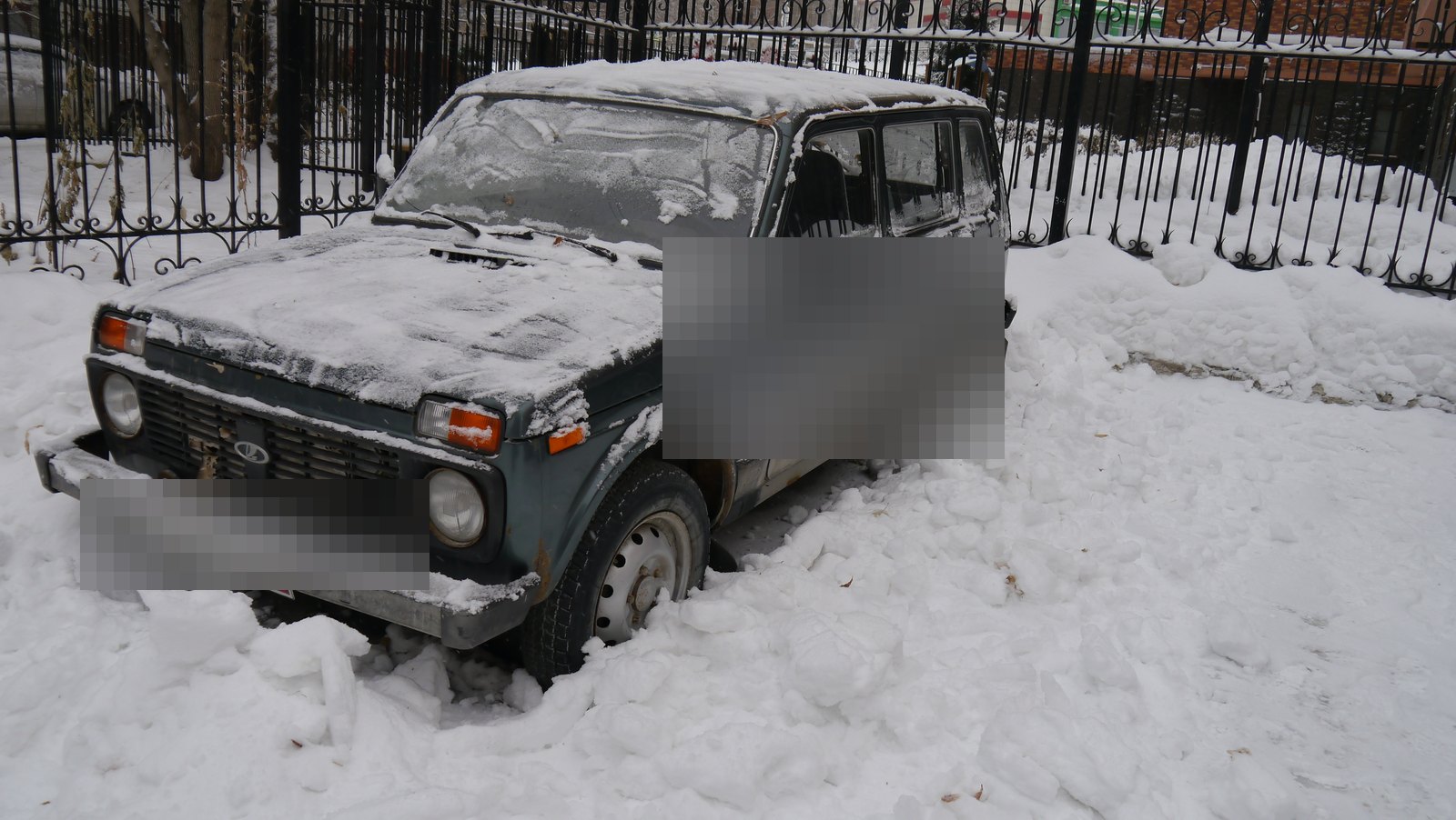Списанный служебный автомобиль на территории — оценка ТС для списания, отчёт НЭА